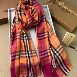 Burberry Scarfs #B42642