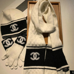 Chanel Wool knitted Scarf and cap #99911729