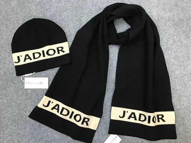 Dior Wool knitted Scarf and cap #99911714