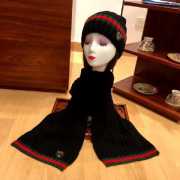 Gucci Scarf and hat #99902219
