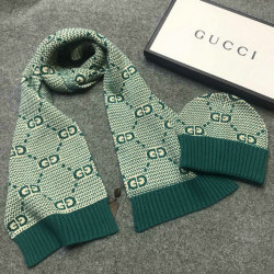 Gucci Wool knitted Scarf and cap #99911716