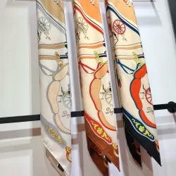 HERMES Scarf #B42615