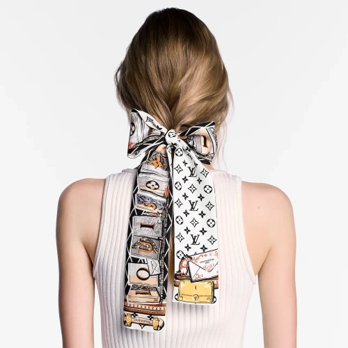 HERMES Scarf #B64725