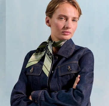 HERMES Scarf #B64732