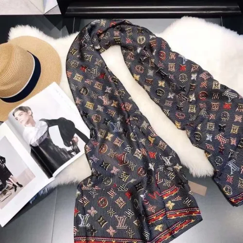 Louis Vuitton Scarf #99904382