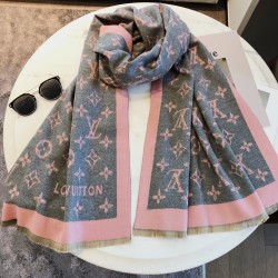 Louis Vuitton Scarf #99913330