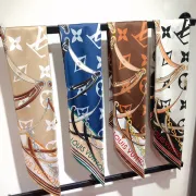 Louis Vuitton Scarf #B33984
