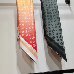 Louis Vuitton Scarf #B42761