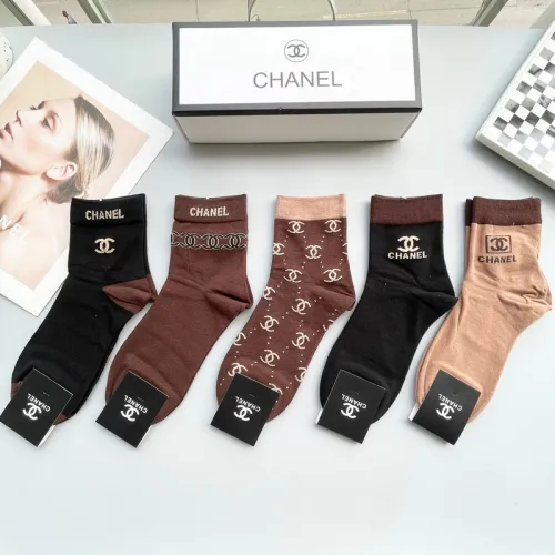 Chanel socks Five pairs per box #B51458