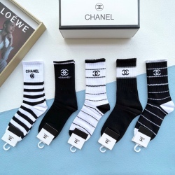 High quality  classic fashion design cotton socks hot sell brand Chanel socks for  women and man 5 pairs #999930307