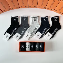 Louis vuitton socks Five pairs per box #B51477