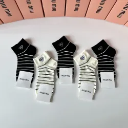 MIUMIU socks Five pairs per box #B51487