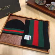 Gucci Winter hats & Scarf Set #9111587
