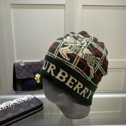 Burberry hats & caps #99913406