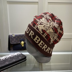 Burberry hats & caps #99913407