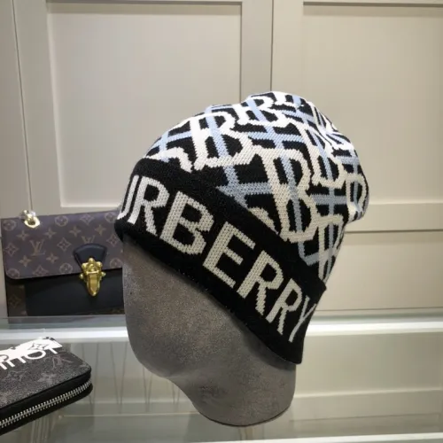 Burberry hats & caps #99913412