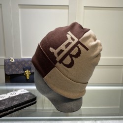 Burberry hats & caps #99913415