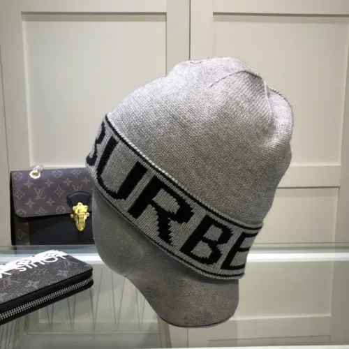 Burberry hats & caps #99913417