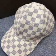 Louis Vuitton Cap Hats #99898911