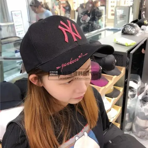 NY baseball cap #9120563