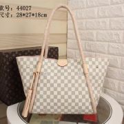 Louis Vuitton AAA+ Handbags #835136