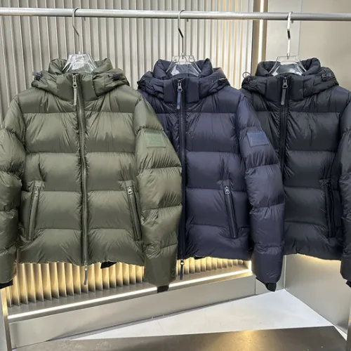 Burberry Coats/Down Jackets #B43874