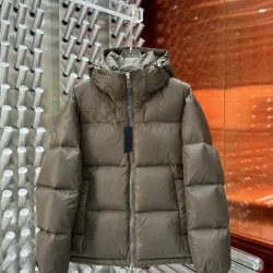 Louis Vuitton Coats/Down Jackets #B44170