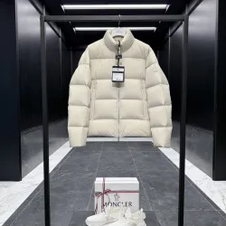 Moncler Coats/Down Jackets #B54892