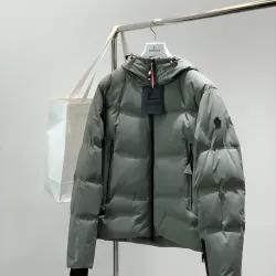 Moncler Coats/Down Jackets #B57385
