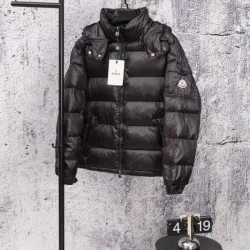 Moncler Coats/Down Jackets #B57963