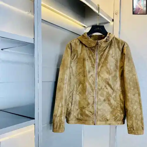 Louis Vuitton Jackets for Men #B51230