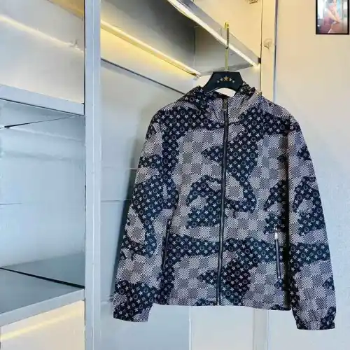 Louis Vuitton Jackets for Men #B51231