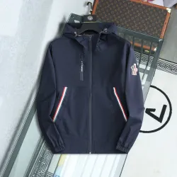 Moncler Jackets for Men #B42005