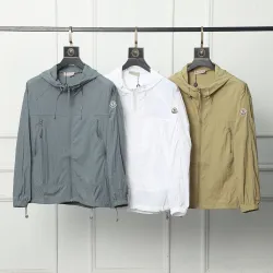 Moncler Jackets for Men #B64019
