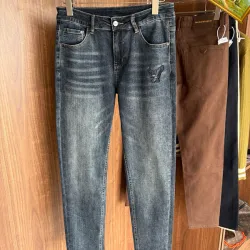 Burberry Jeans for Men #B59371