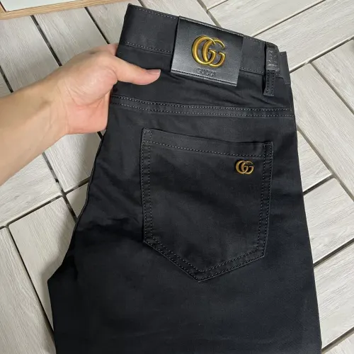 Gucci Jeans for Men #99918297