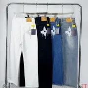 Louis Vuitton Jeans for Louis Vuitton short Jeans for men #B50446