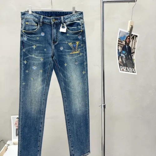 Louis Vuitton Jeans for Louis Vuitton short Jeans for men #B55402