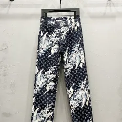 Louis Vuitton Jeans for Louis Vuitton short Jeans for men #B64907