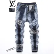 Louis Vuitton Jeans for MEN #99923475