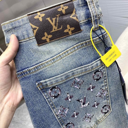 Louis Vuitton Jeans for MEN #9999926552