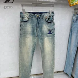 Louis Vuitton Jeans for MEN #B47777