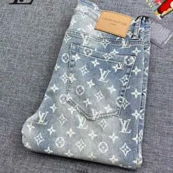 Louis Vuitton Jeans for MEN #B52418