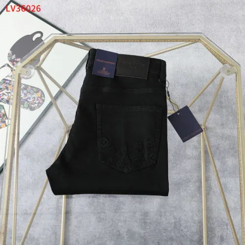 Louis Vuitton Jeans for MEN #B57361