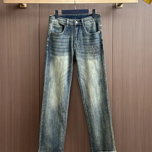 Louis Vuitton Jeans for MEN #B57779