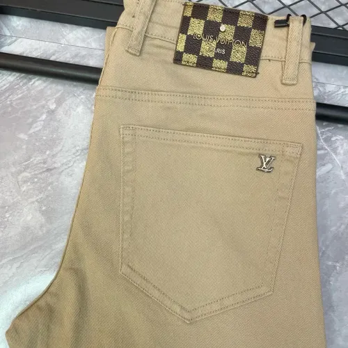 Louis Vuitton Jeans for MEN #B58906