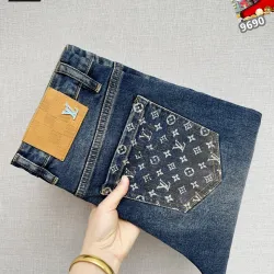 Louis Vuitton Jeans for MEN #B60260