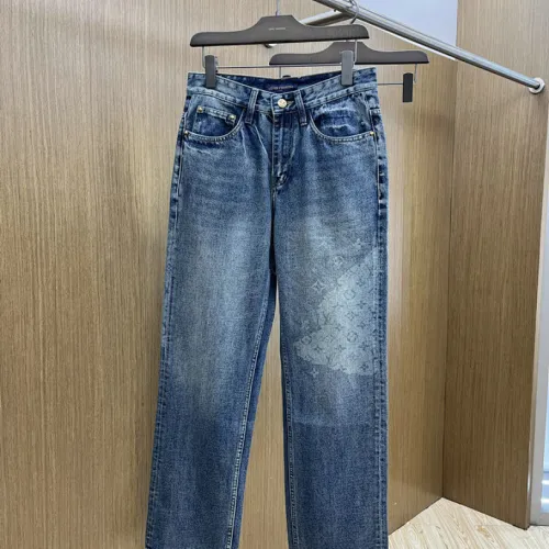 Louis Vuitton Jeans for MEN #B60571