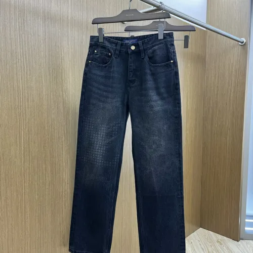 Louis Vuitton Jeans for MEN #B60573