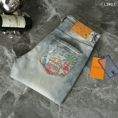 Louis Vuitton Jeans for MEN #B60597